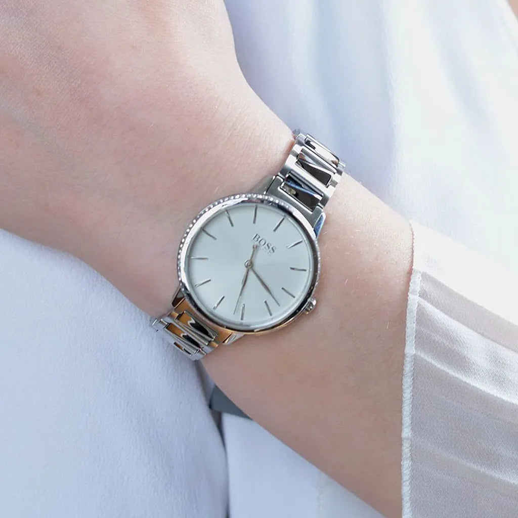 Hugo Boss Signature 1502539 Women’s Quartz Watch – Silver Dial Silver Stainless Steel Bracelet