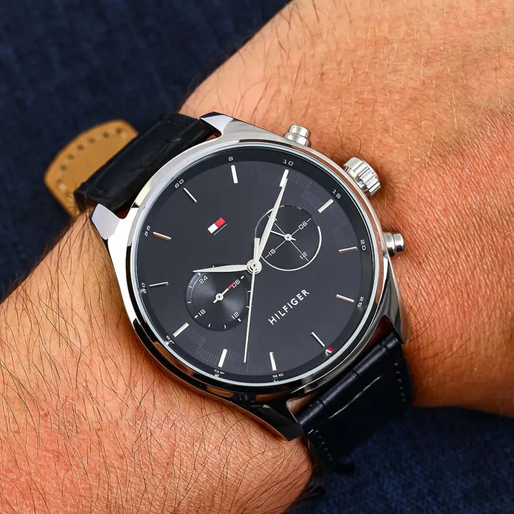 Tommy Hilfiger Sawyer 1710424 Men’s Quartz Watch – Black Dial Genuine Leather Strap