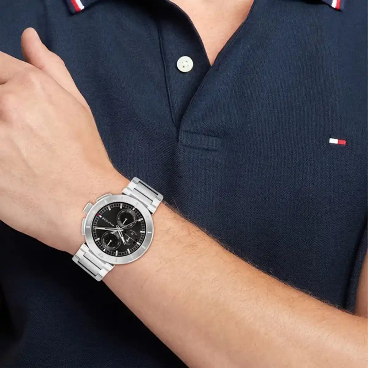 Tommy Hilfiger Men’s Watch – Model 1792116 Silver Black Edition