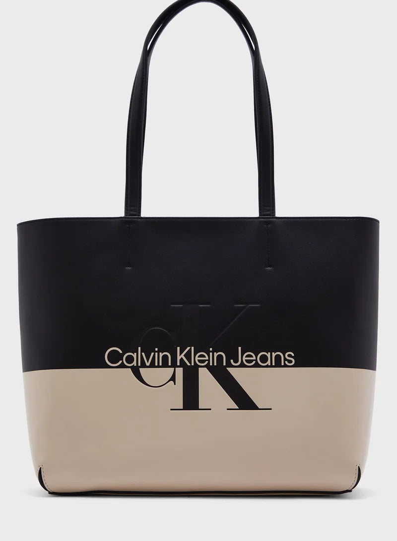 Calvin Klein Jeans Women's Two-Tone Handle Tote Bag Black/Beige K60K60977801R#0029