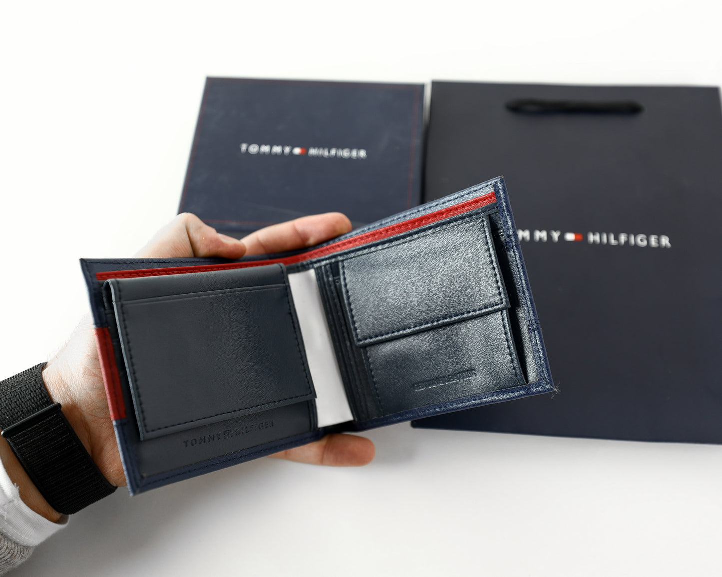TH Navy Leather Bifold Wallet For Men 4#