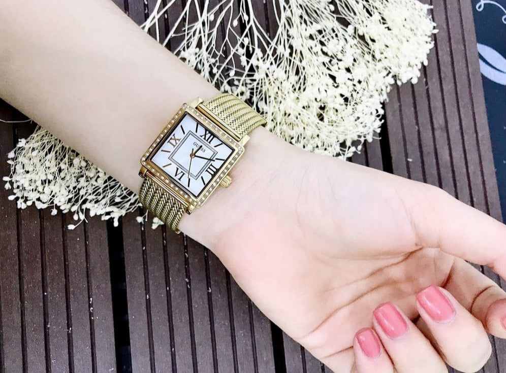 Guess Watch For Women W0826L2