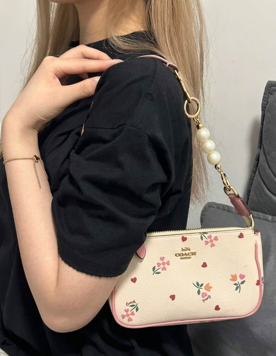 Coach Nolita 19 Wristlet in Signature Canvas with Heart Petal Print & Extended Chain – Light Khaki Multi #29
