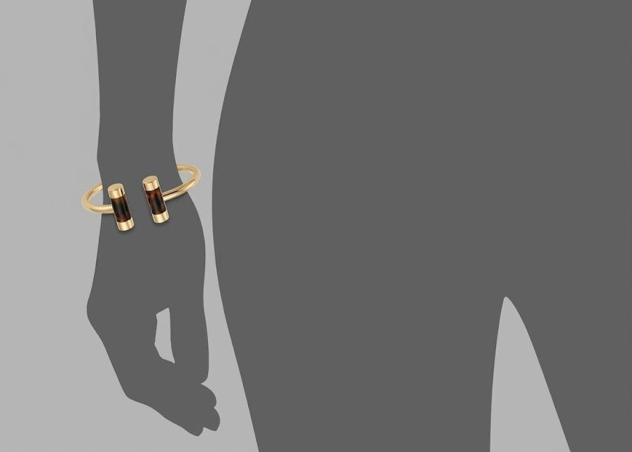 Open Cuff Bracelet for Women – Gold-Tone Elegant Bracelet with Tortoiseshell Accent#013
