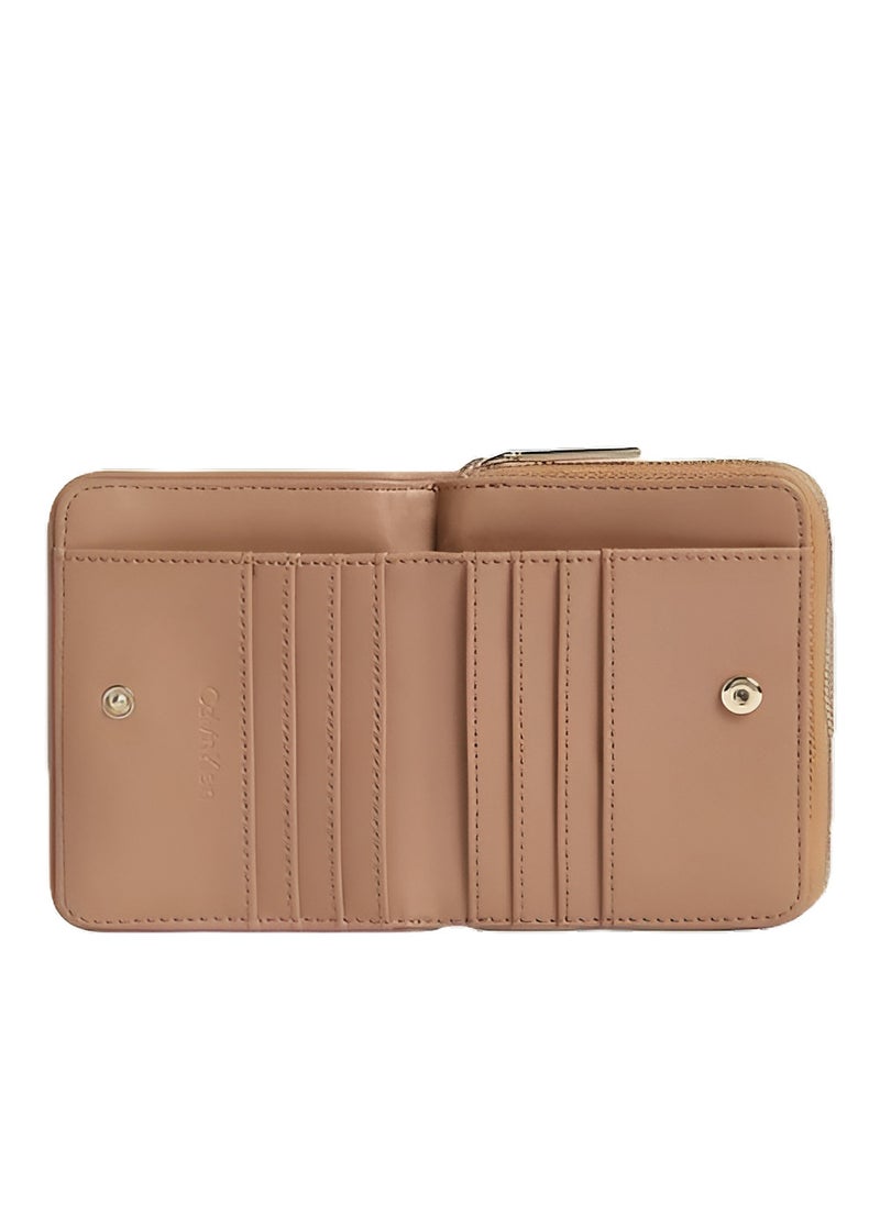 CK Quilted Nude Wallet For Women #6