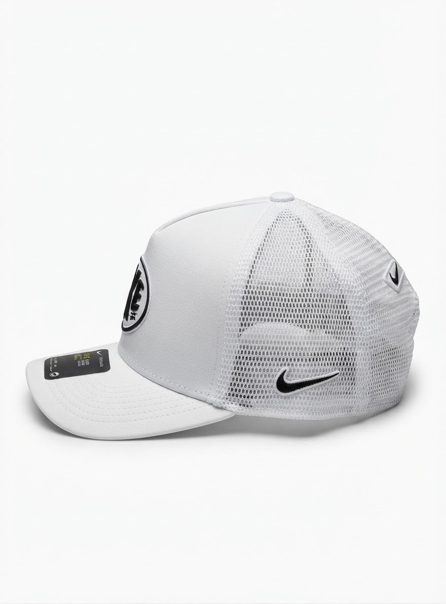 Nike SB White Trucker Mesh Cap with Bold Oval Logo#3
