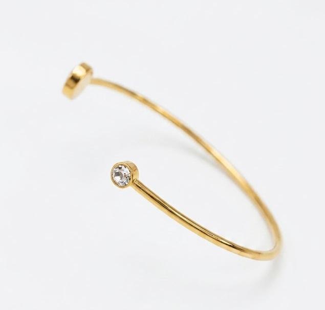 Women's Gold Stainless Steel Open Cuff Bracelet – Minimalist Design with Asymmetrical Circular Ends#018