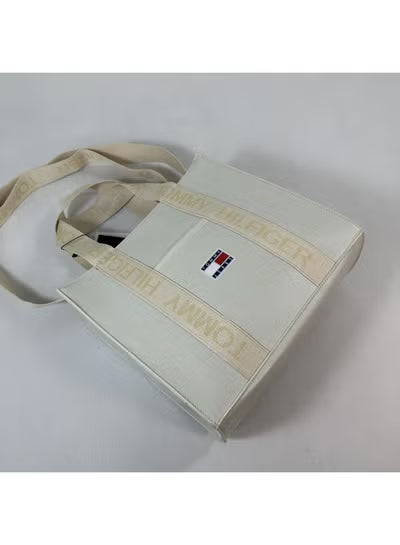 Tommy Hilfiger Women’s Beige Tote Handbag – Elegant Leather Design for Everyday Use#80