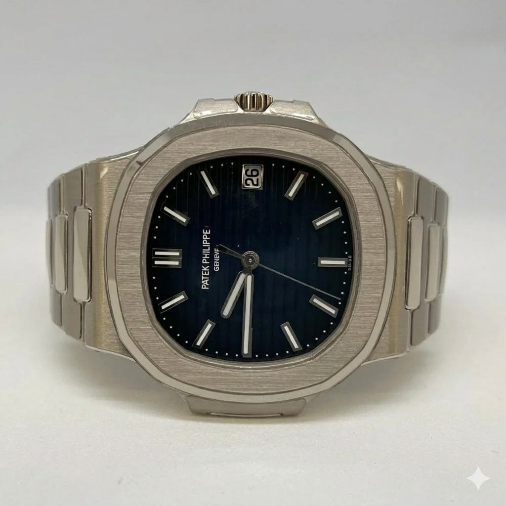 Patek Philippe Nautilus 5811/1G Men’s Luxury Watch – Blue Dial Stainless Steel Bracelet