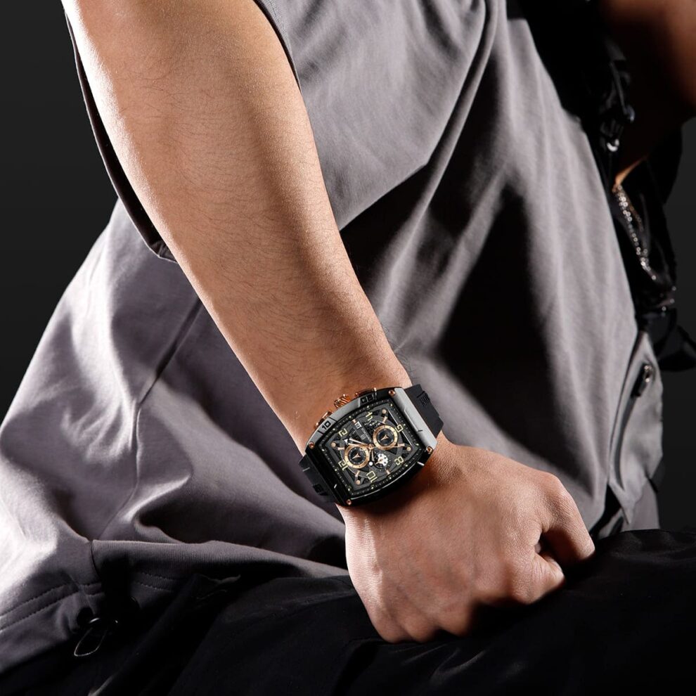 Naviforce NF8052-B-RG-B Men’s Square Quartz Watch – Black Dial, Silicone Strap, Stopwatch, 30M
