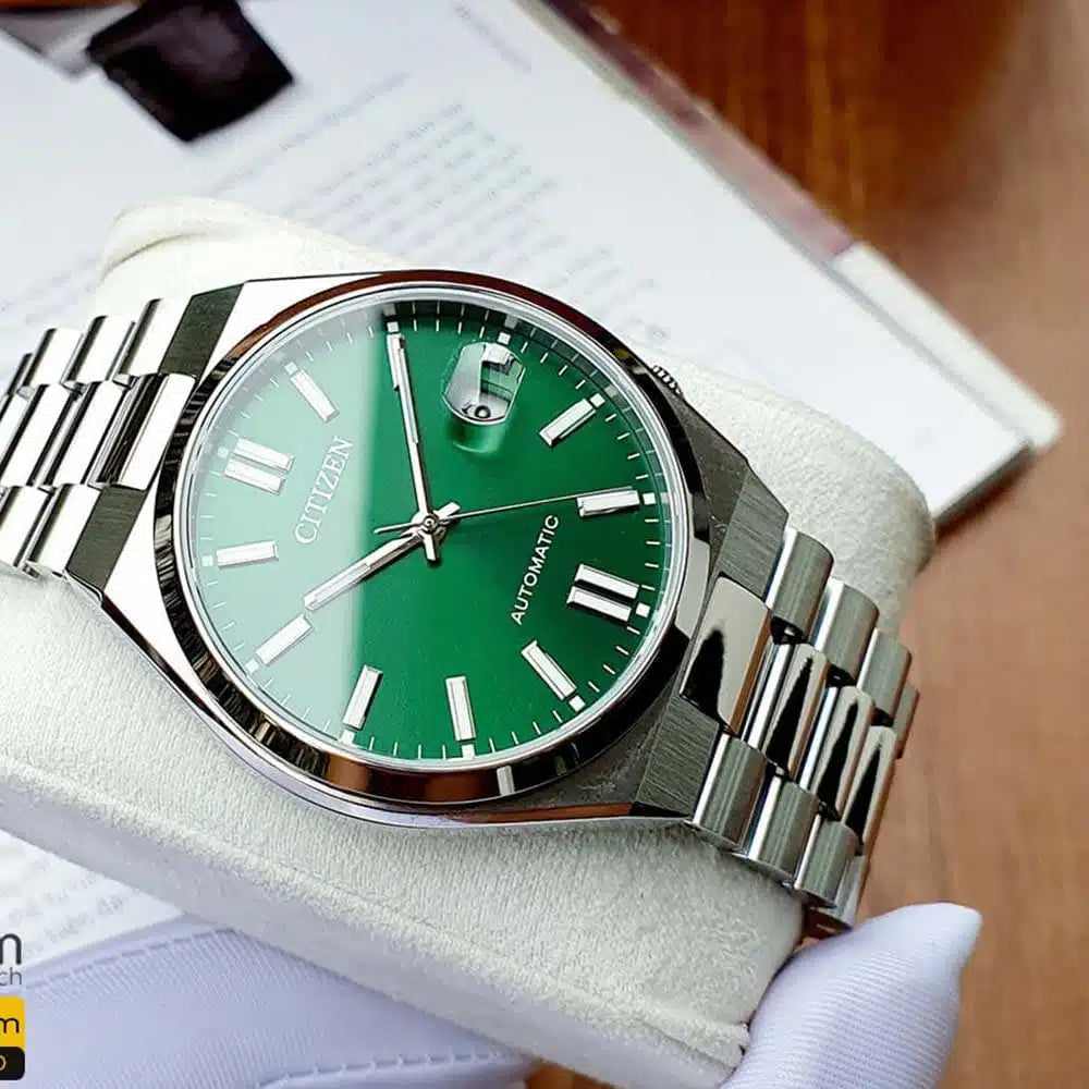 Citizen unisex Automatic Green Watch NJ0150-81X