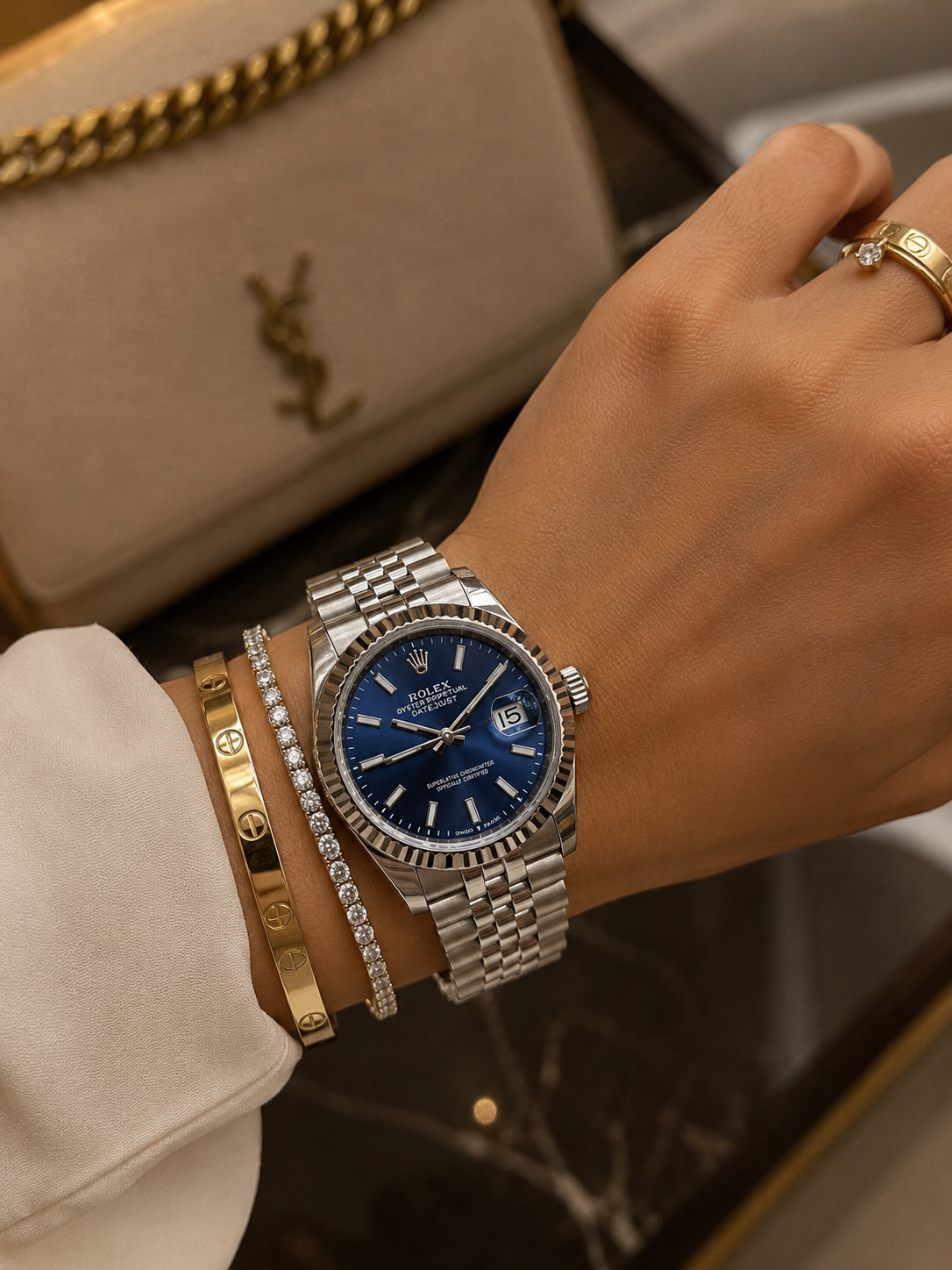 Rolex Datejust Elegant Bright Blue Dial Luxury Watch Rolex--w. 08