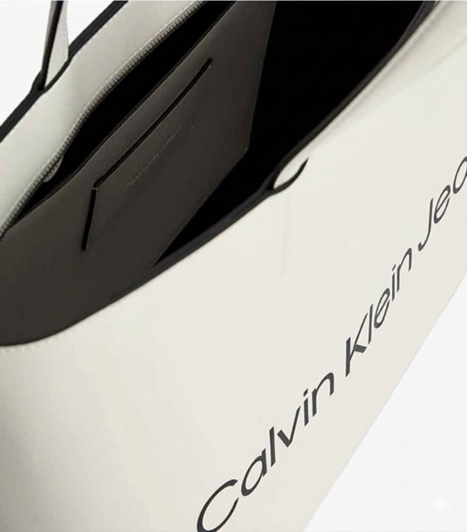 Calvin Klein Minimalist Stark White #18