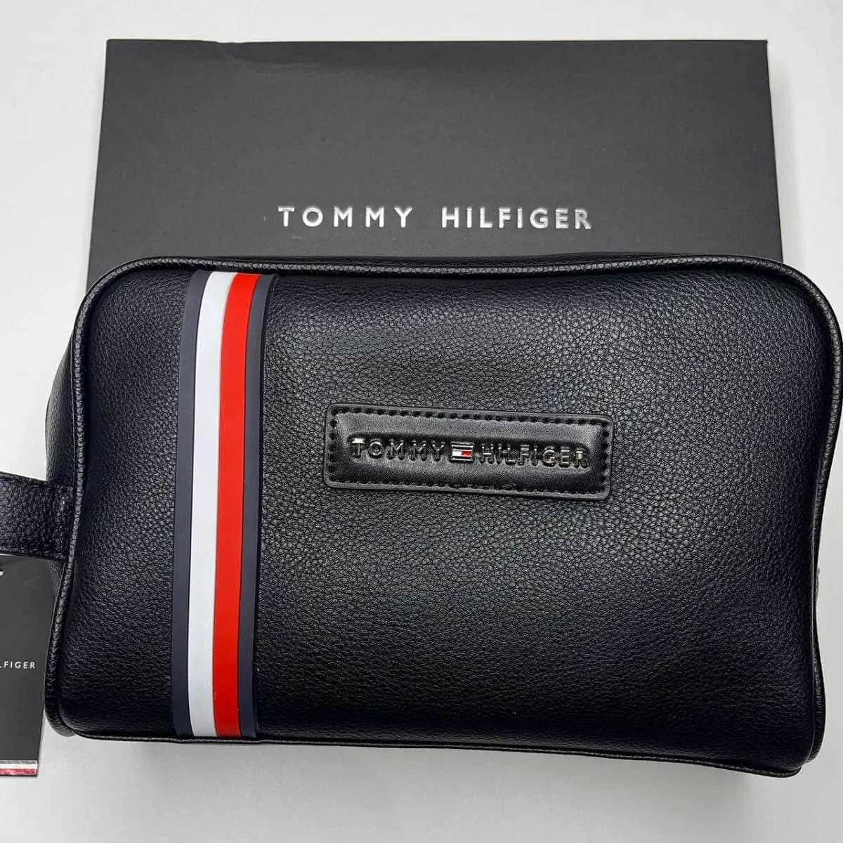 Tommy Hilfiger Polished Black Leather Pouch For Men #40