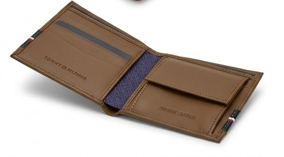 Tommy Hilfiger Tan Brown Leather Men's Wallet #64