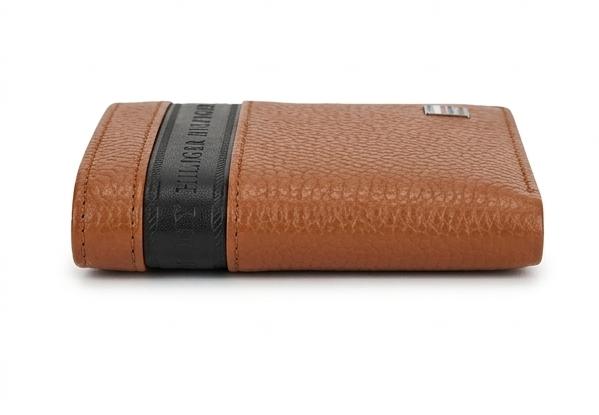 Tommy Hilfiger Men's Grained Leather Wallet - Brown & Black #69