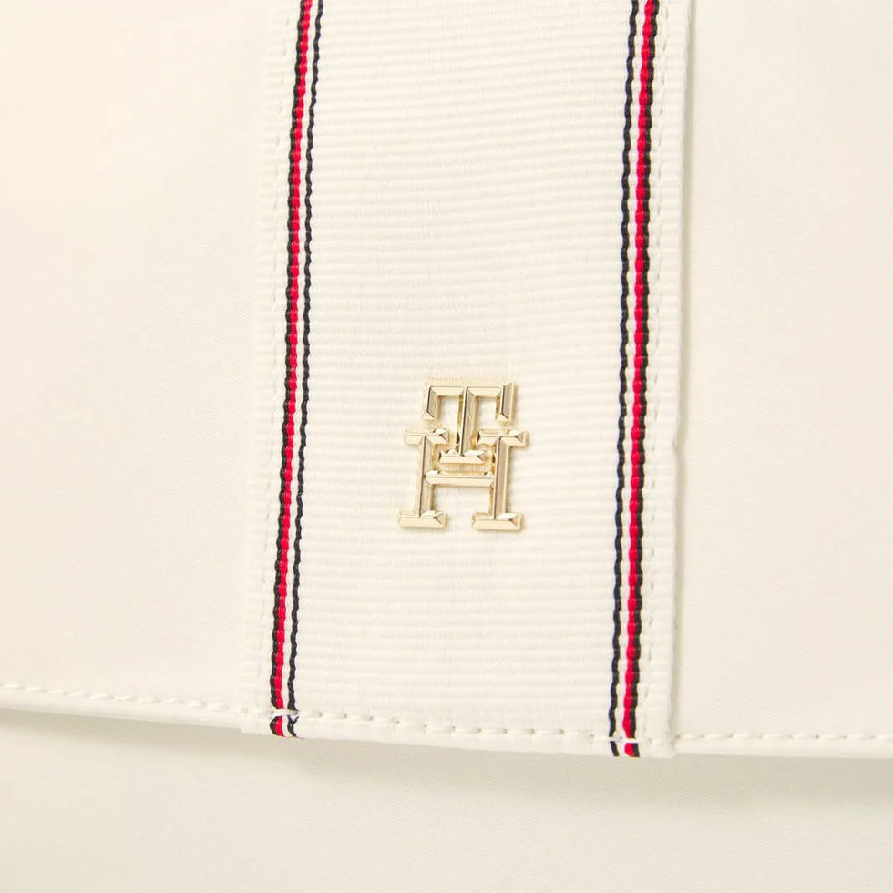 Tommy Hilfiger Signature Stripe Shoulder Bag – Elegant Off-White, Versatile Dual-Strap Design #6