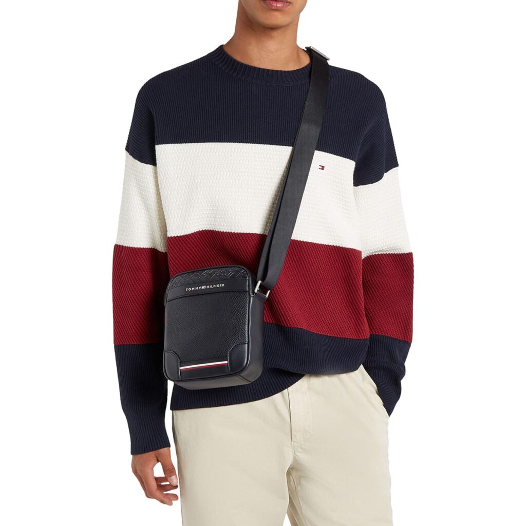 Tommy Hilfiger Men’s Black Leather Crossbody Bag AM0AM11308 – Elegant Everyday Hands-Free Bag#69