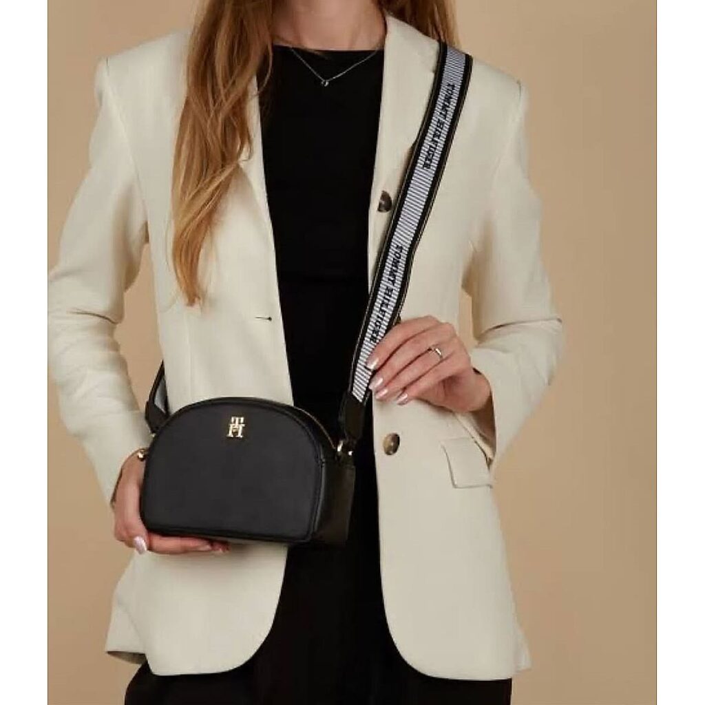 Tommy Hilfiger Women’s Black Crossbody Bag – Leather Compact Everyday Style (AW0AW16679)#60