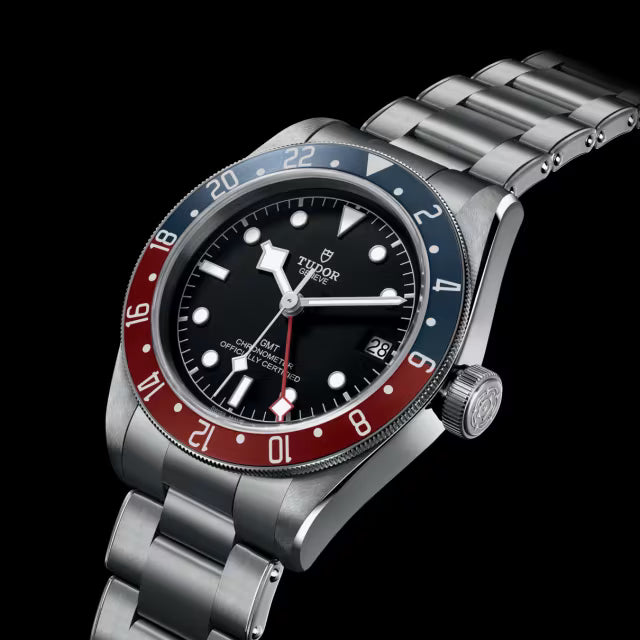 TUDOR Black Bay GMT Stainless Steel Watch – 41mm Black Domed Dial – Manufacture Calibre MT5652 – Rivet Bracelet