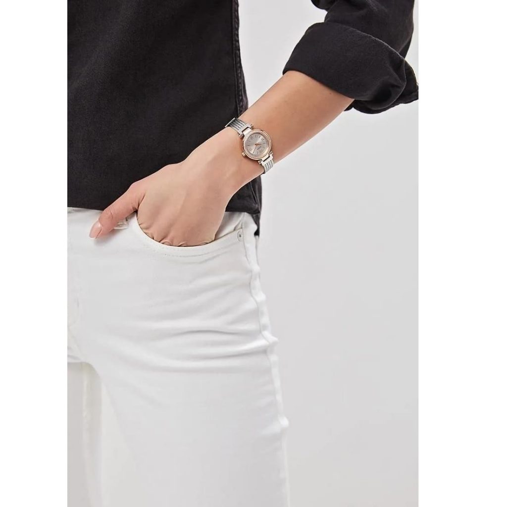 Guess Women’s Watch – Model W1009L4 | Elegant Silver Mini Soho Design