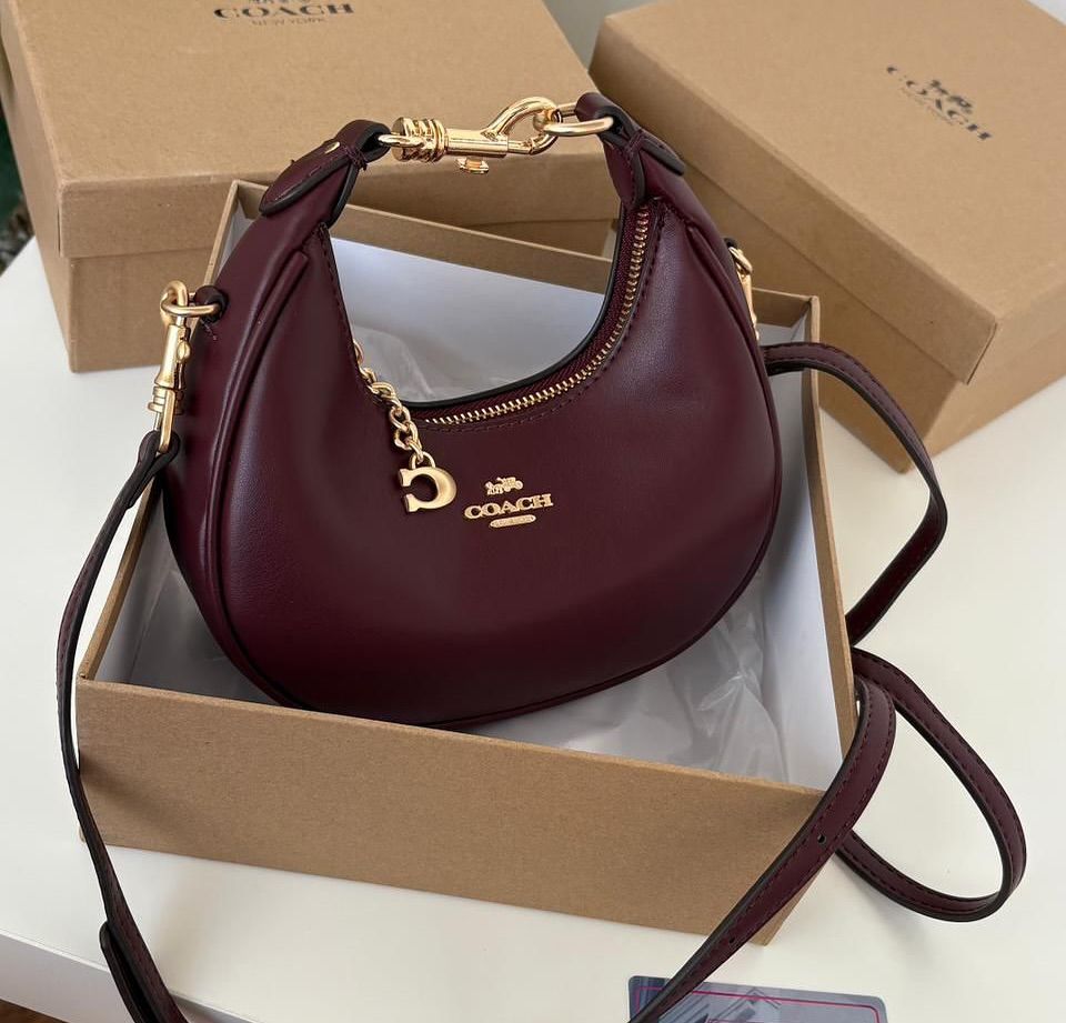 WOMEN BAGS