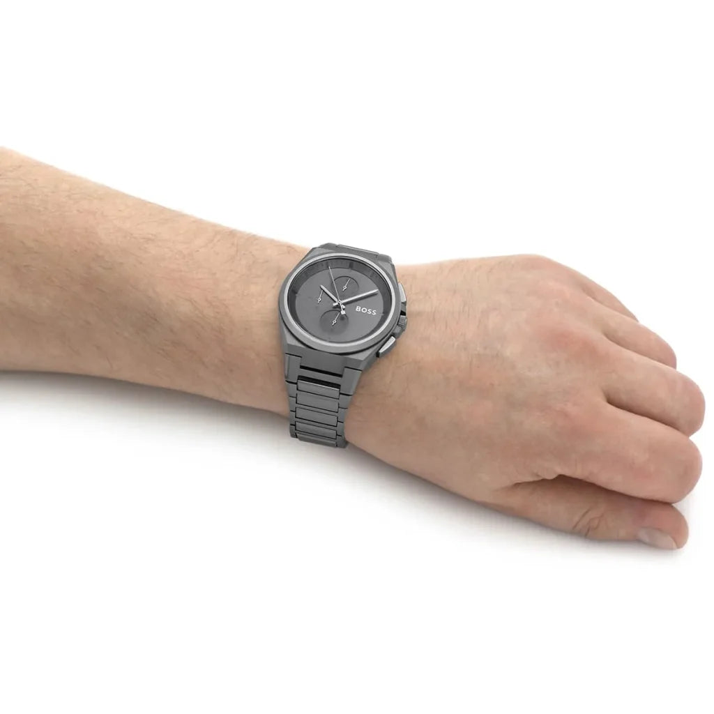 Hugo Boss Steer 1513996 Men’s Quartz Watch – Gray Dial Gray Stainless Steel Bracelet