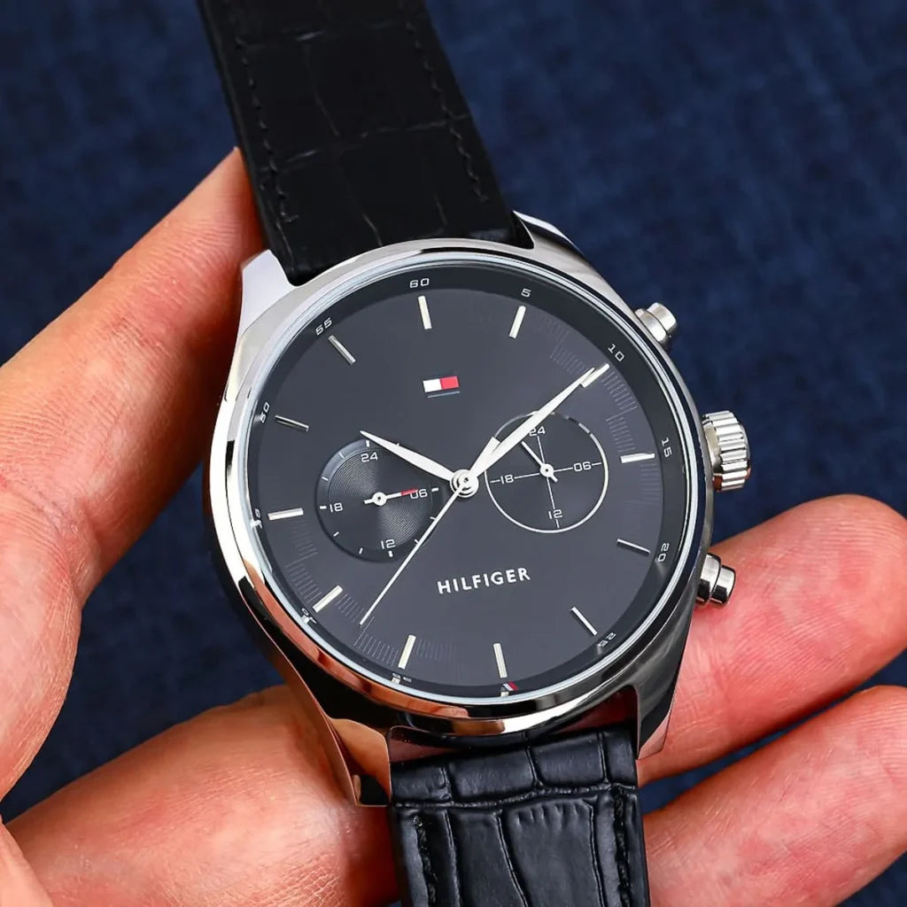 Tommy Hilfiger Sawyer 1710424 Men’s Quartz Watch – Black Dial Genuine Leather Strap