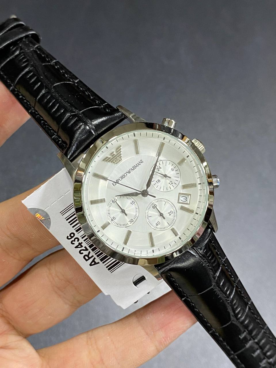 Emporio Armani Renato Uni Men’s Watch AR2436 – Silver Dial, Black Genuine Leather Strap, 39mm