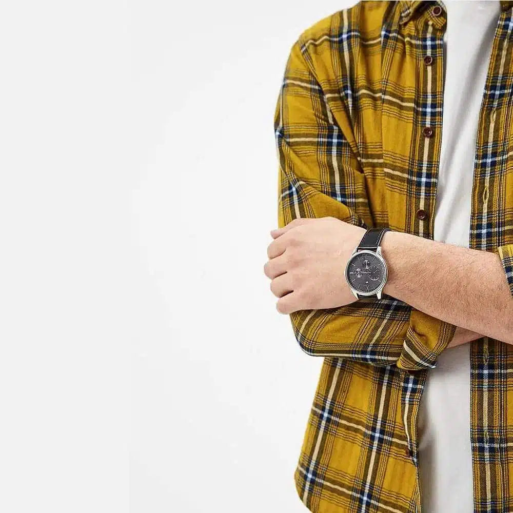 Men’s Watch – Tommy Hilfiger Damon 1791417, Gray Dial with Genuine Black Leather Strap