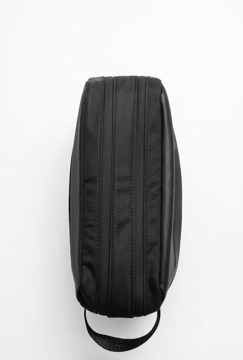 Tommy Hilfiger Men's Black Travel Organizer Bag – Compact Toiletry & Essentials Pouch#078