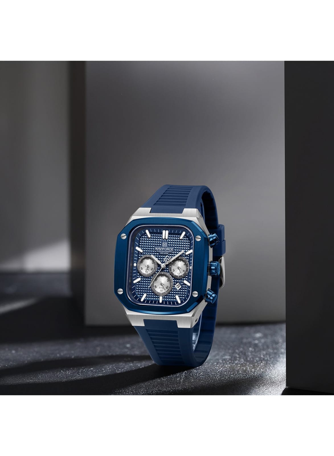 NAVIFORCE NF8037 Men's Chronograph Watch with Blue Silicone Strap, 30M Water Resistant