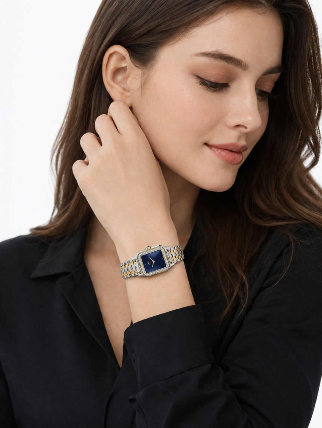 Cartier Panthère-Inspired Women’s Two-Tone Gold & Silver Square Watch with Sparkling Rhinestone-Set Bezel & Navy Blue Dial Dimensions: 36.5 × 26.7 mm(Medium Case)