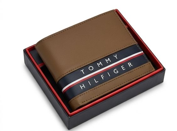 Tommy Hilfiger Tan Brown Leather Men's Wallet #64