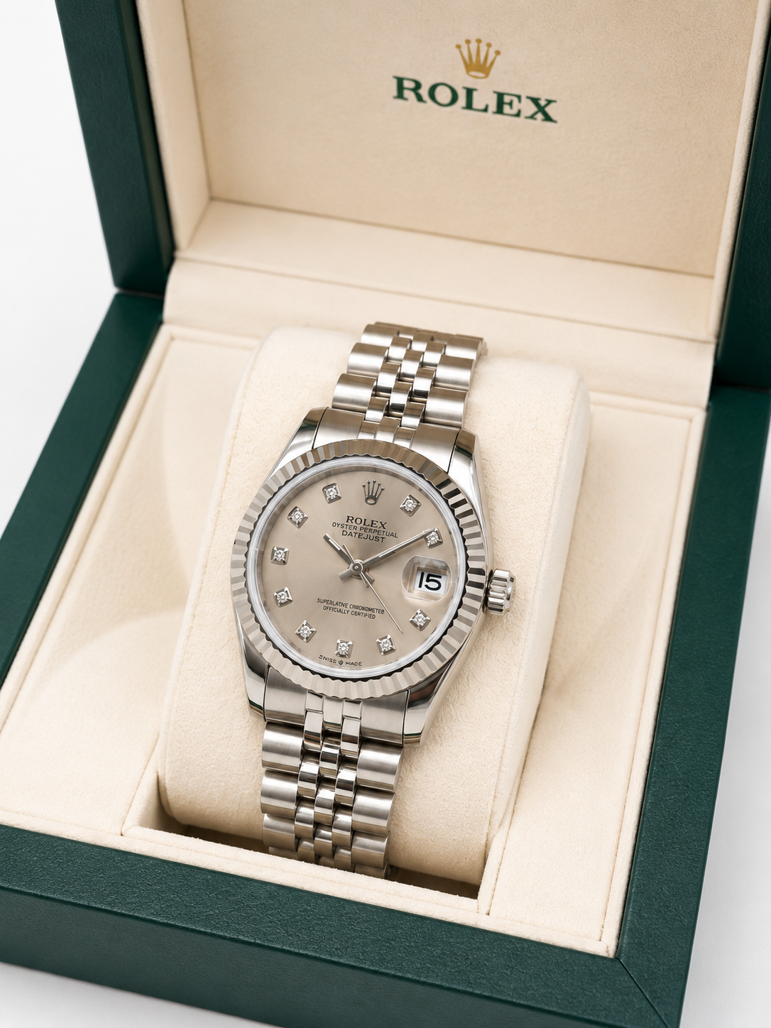 Rolex Datejust Lady - Elegant Silver Dial with Diamond Markers Rolex-w.10