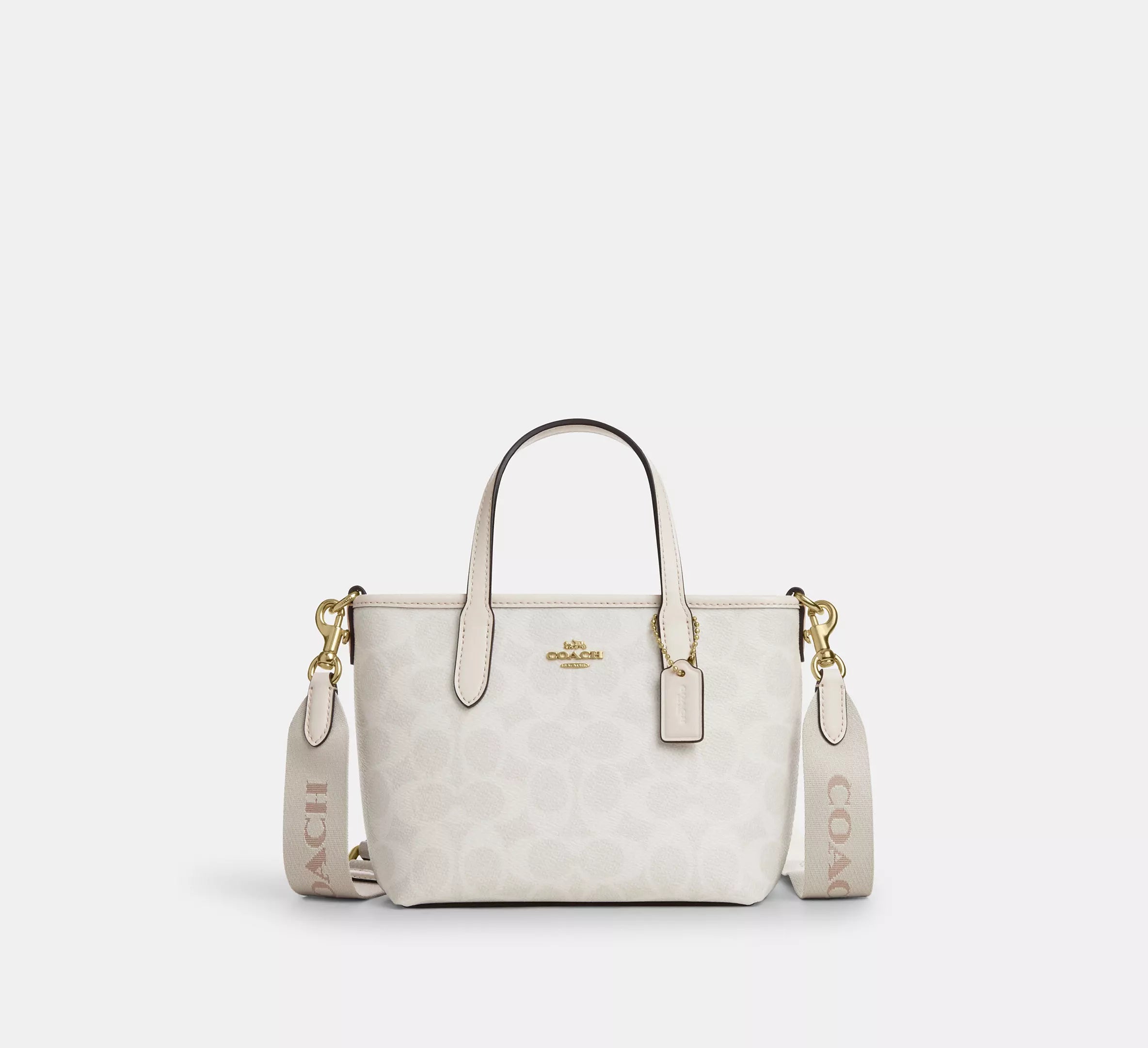 Chic, practical, and effortlessly stylish — a must-have Coach classic #42