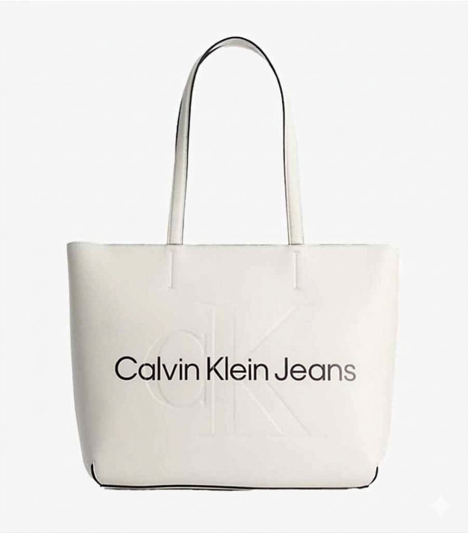 Calvin Klein  Minimalist Stark White #18