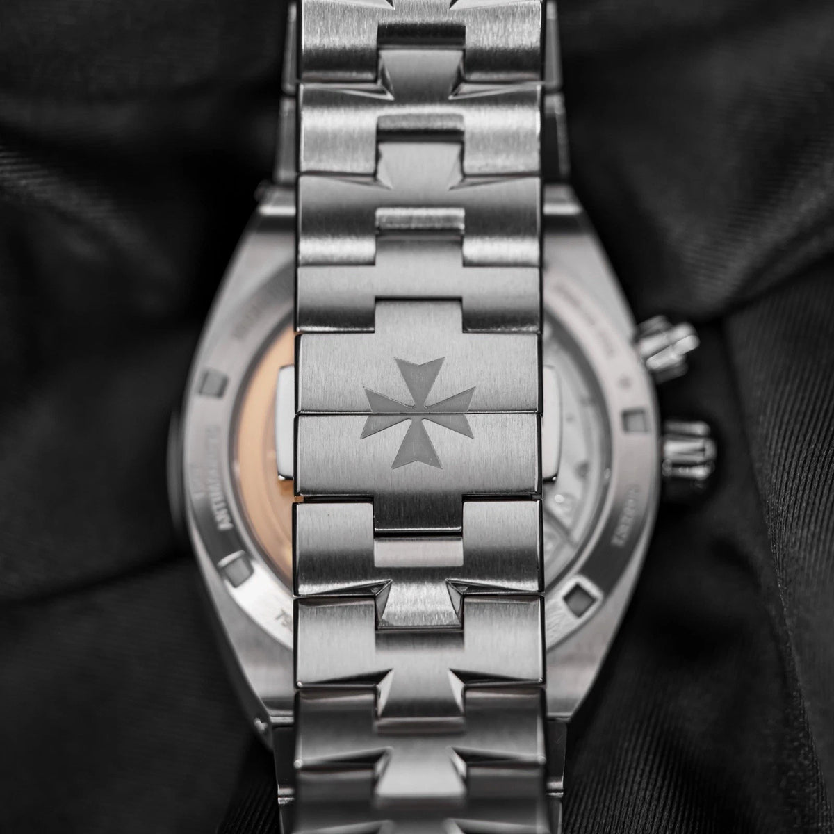 Vacheron Constantin Overseas Dual Time Automatic Watch – Blue Dial, Stainless Steel Case and Bracelet