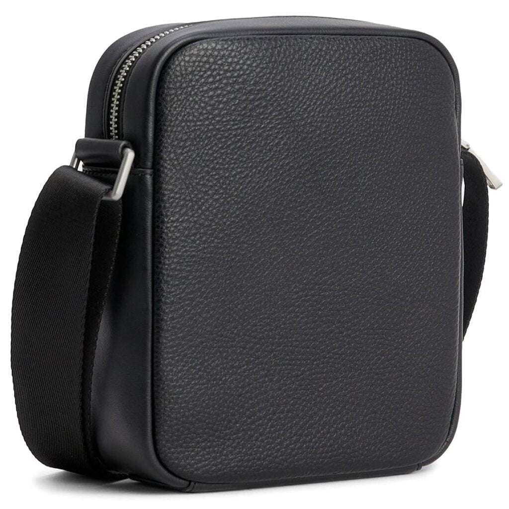 Tommy Hilfiger Men’s Black Leather Crossbody Bag AM0AM11308 – Elegant Everyday Hands-Free Bag#69