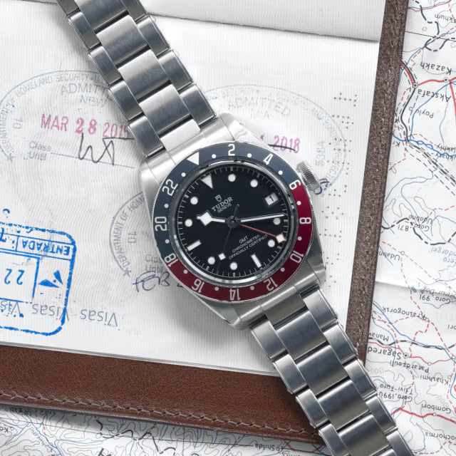 TUDOR Black Bay GMT Stainless Steel Watch – 41mm Black Domed Dial – Manufacture Calibre MT5652 – Rivet Bracelet